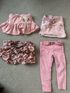 Girls Pink Minnie Skirt & Mix-Style Bottoms Set